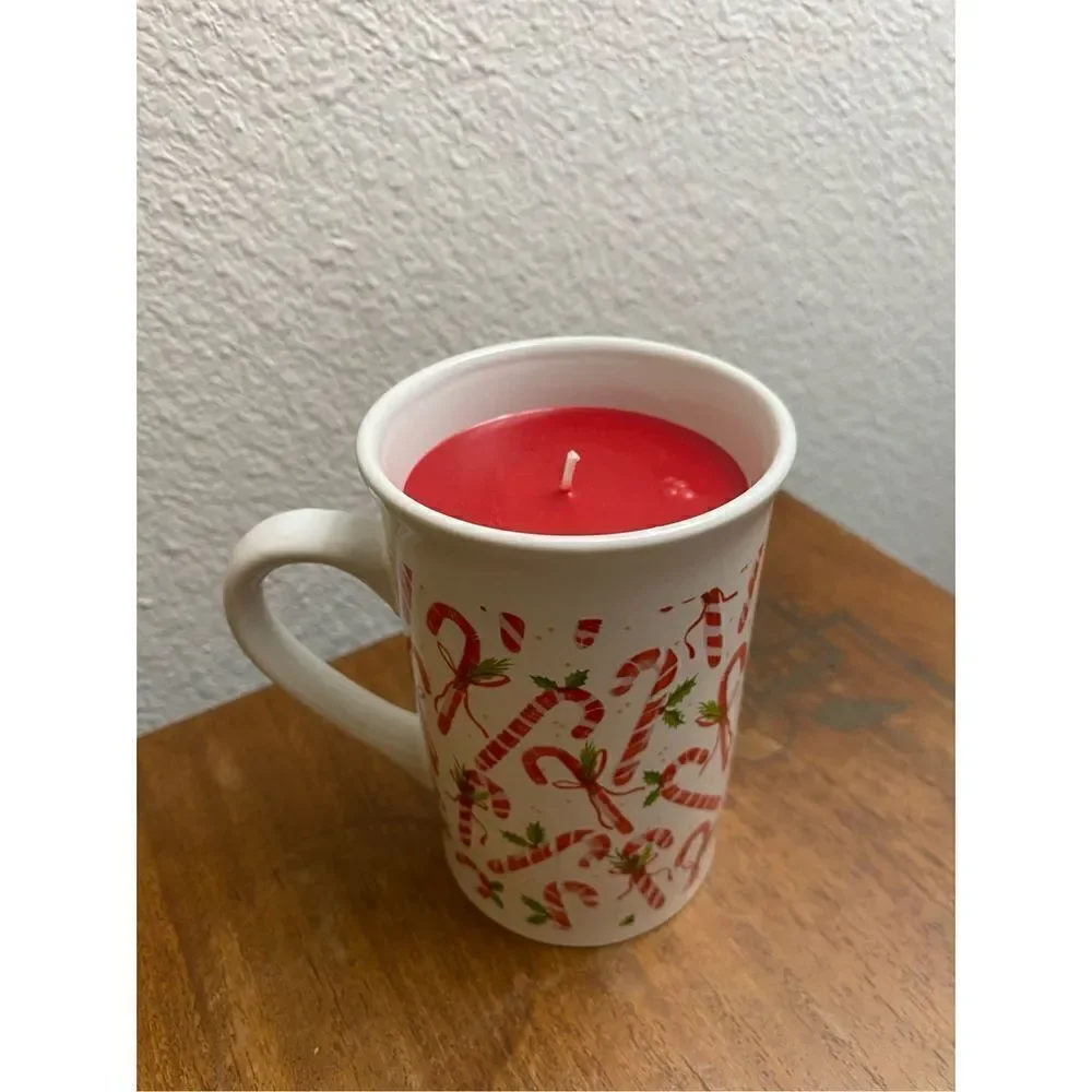 Candy Cane Mug Candle